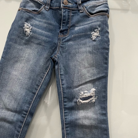 Bebe Girl Distress Straight Leg Jeans, Size 5 - Picture 4 of 4